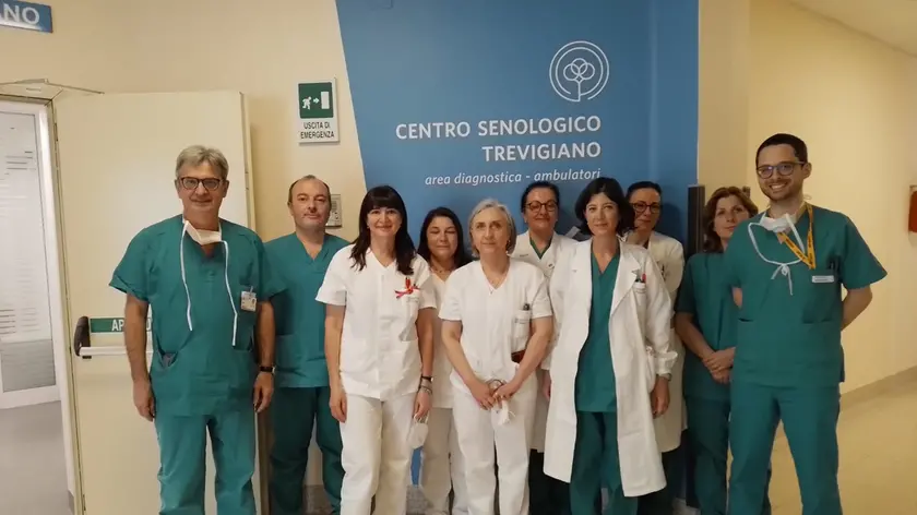 L'équipe di Chirurgia senologica del Ca' Foncello
