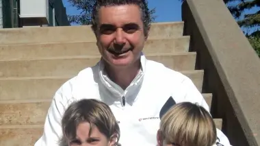 IL MAESTRO. Delogu con i piccoli virgulti De Marco e Bassi