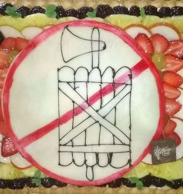 Anche la torta antifascista