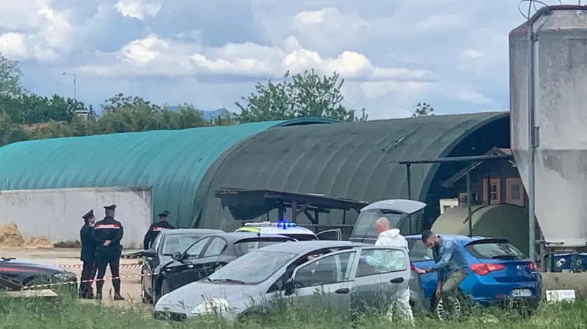 Carabinieri sul luogo del delitto