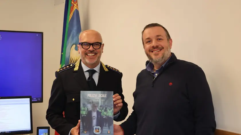 Cristian Demma di “Furti in corso” con il comandante della polizia locale di Treviso, Andrea Gallo