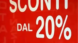 Aperture domenicali: è guerra