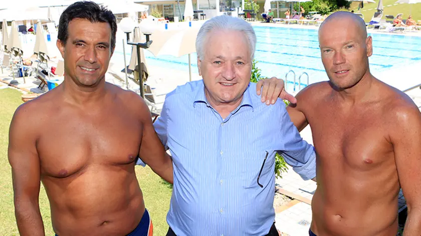 DeMarchi Castelfranco piscina hotel Fior Andrea Bambace si prepara ad attraversare a nuoto lo stretto di Messina. Egidio Fior