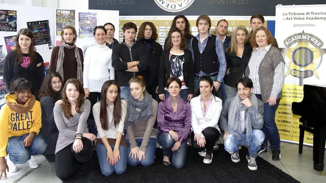 Sparvoli Castelfranco Art Voice Academy provini per concorso Tribuna Academyweb foto di gruppo