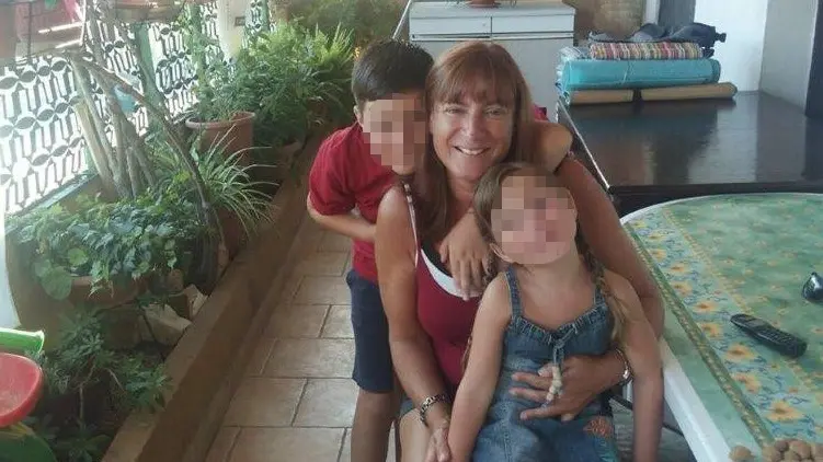 Antonela Kmet con i suoi due figli