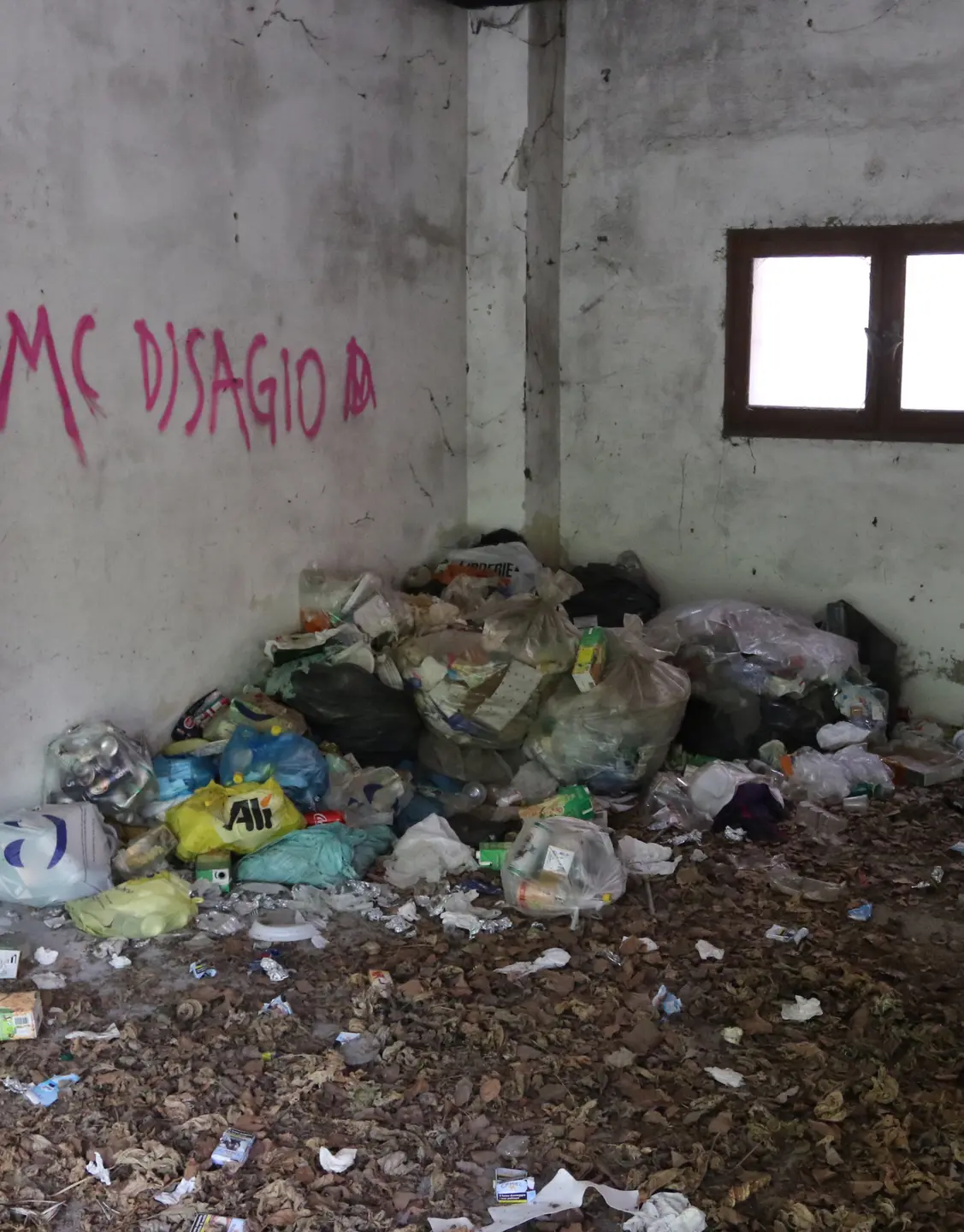 ZAGO AG.FOTOFILM TREVISO DEGRADO VIA ORIALI EX ENEL