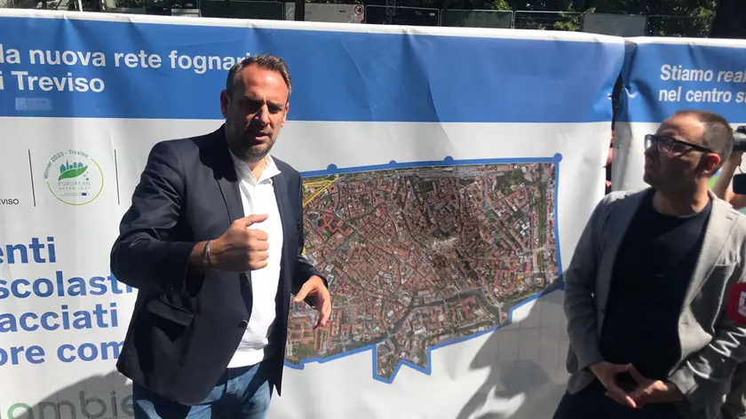 Il direttore Ats Fabio Vettori al cantieri di viale d’Alviano
