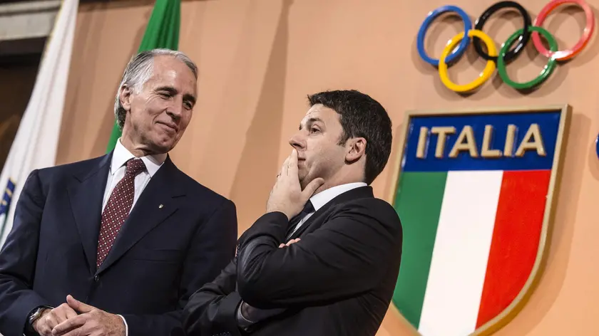 Il premier Renzi e il presidente Coni Giovanni Malagò lanciano la candidatura dell'Italia per le olimpiadi