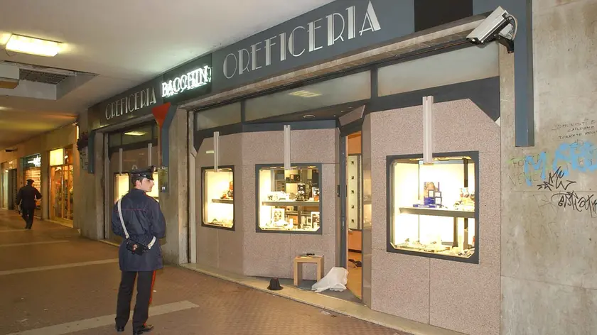 La gioielleria Bacchin di galleria Avogadro a Mogliano
