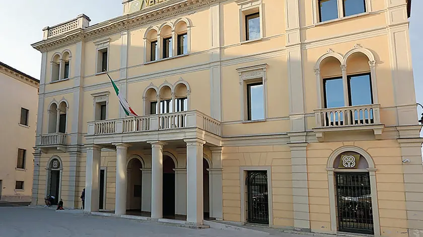 Ferrazza Montebelluna sede centrale di Veneto Banca