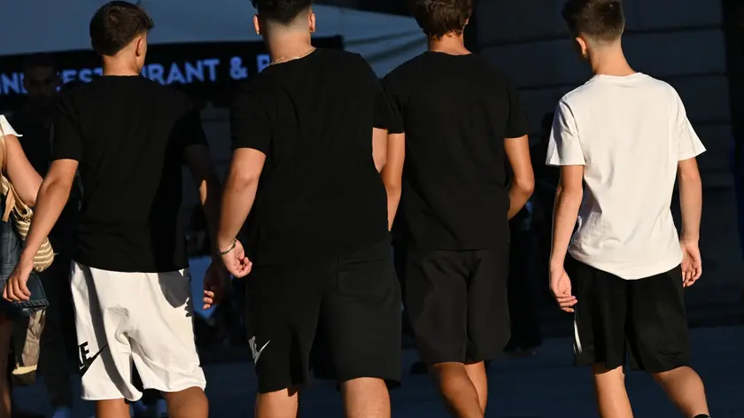 Un gruppo di ragazzi (foto d'archivio)