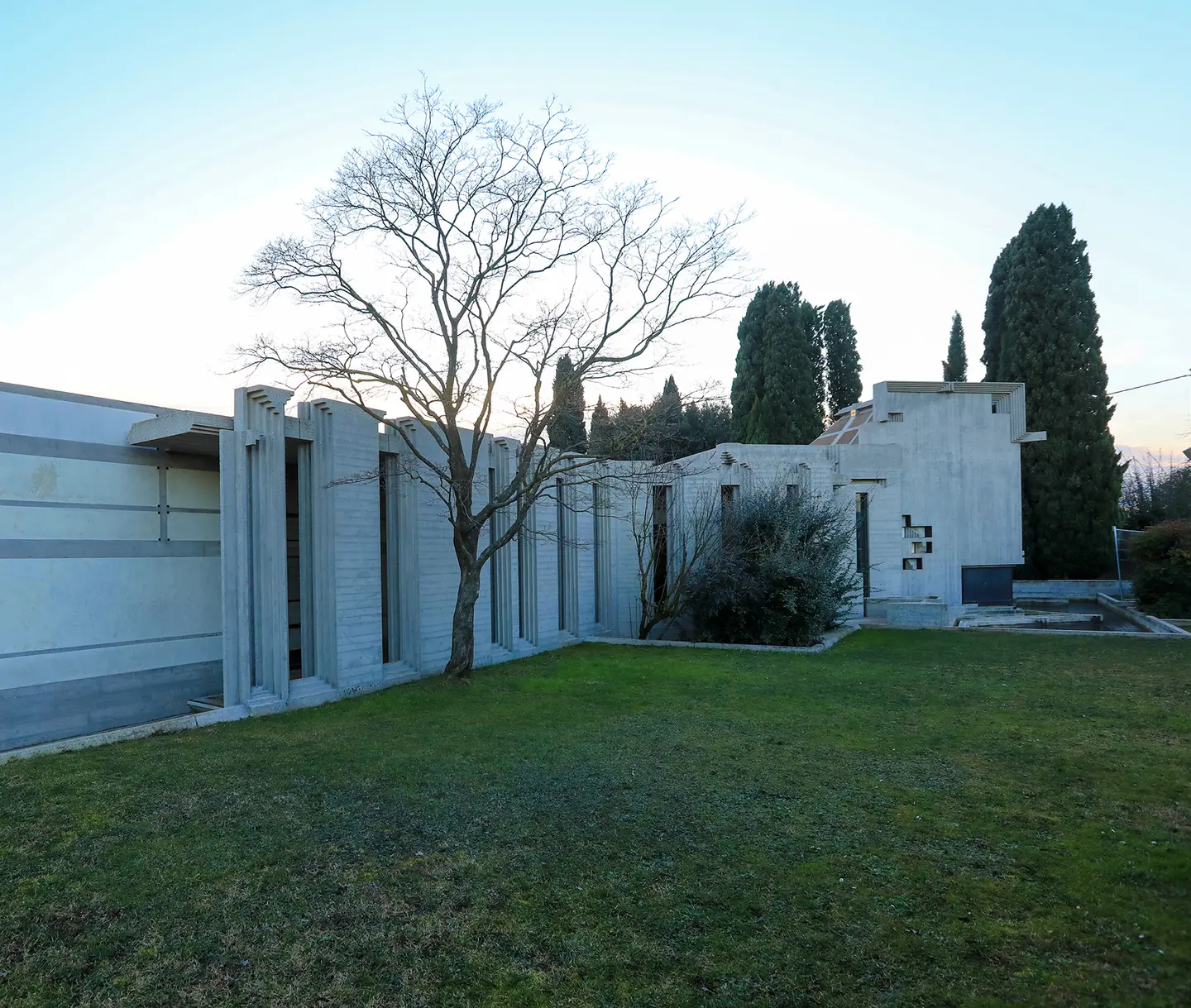 Poloni San Vito Di Altivole cantiere tomba Brion