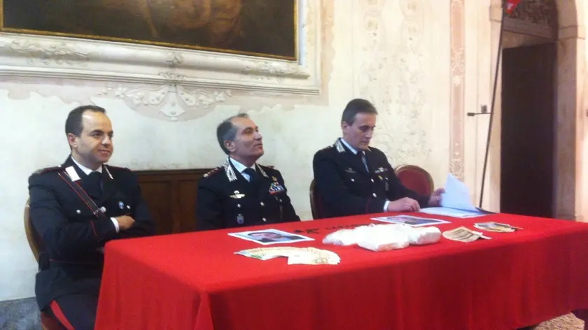La conferenza stampa dei carabinieri
