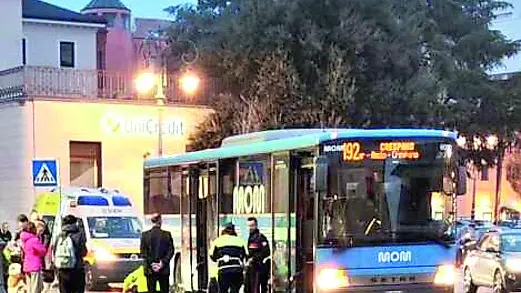 La corriera Mom coinvolta nell’incidente in vi a Serena