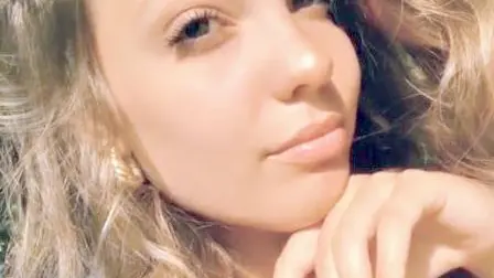 Un primo piano di Carlotta de Rossi
