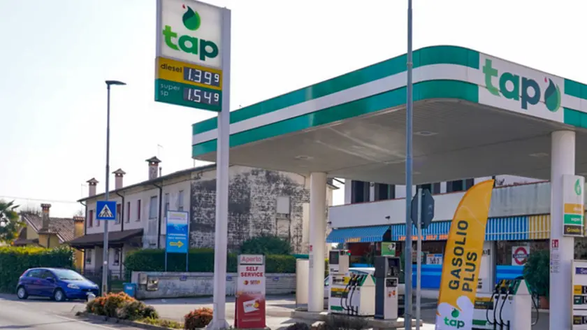 Prandi Montebelluna distributore carburanti in via Castellana