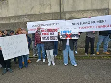 La protesta degli studenti a Pieve del Grappa