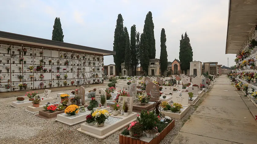 Poloni Montebelluna cimitero di Biadene Montebelluna - cimitero di Biadene