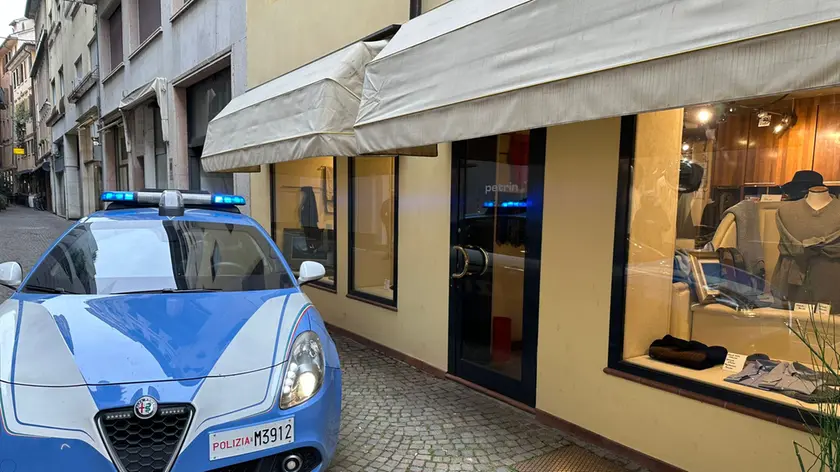 Polizia in vicolo Rialto a Treviso