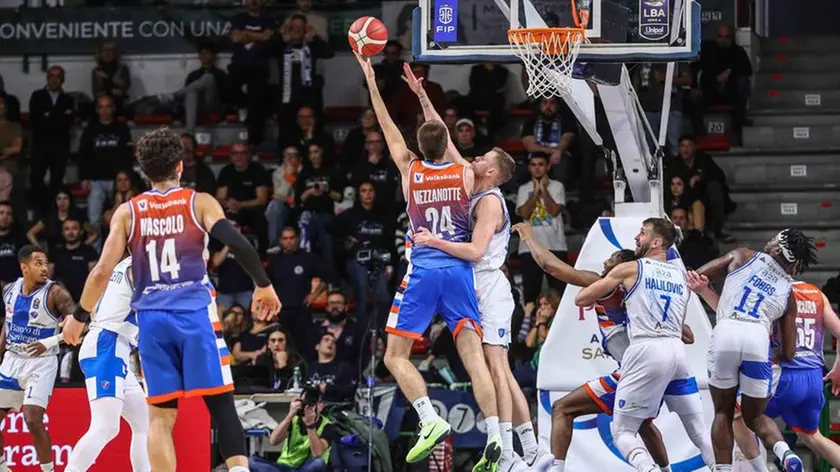 Treviso Basket perde a Sassari
