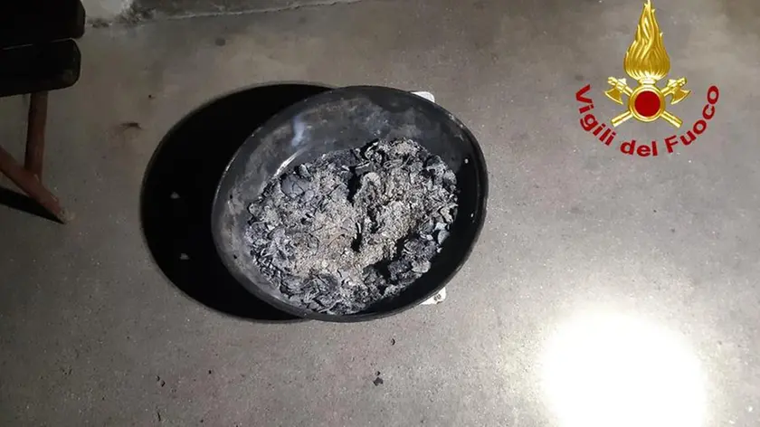 Coppia di Fontanelle intossicata dalle esalazioni di monossido di carbonio scaturite da un braciere