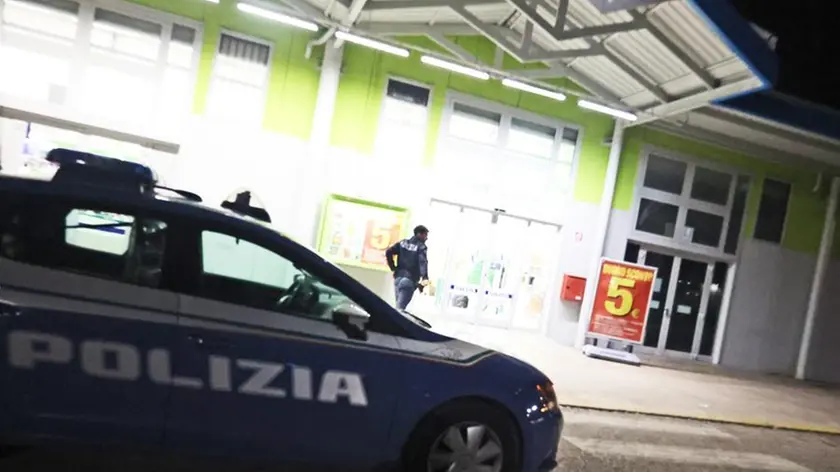 Rapina al Prix in via Castellana a Treviso