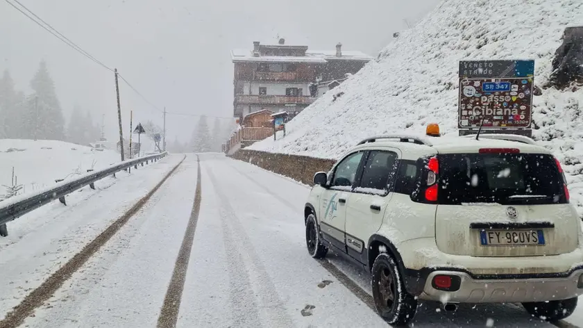 La situazione a passo Cibiana (foto Veneto Strade)