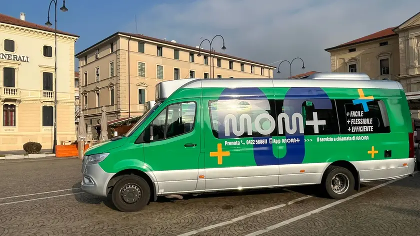 Il bus a chiamata di Mom