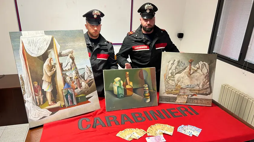 Chiedono 1900 euro in cambio della restituzione di tre quadri rubati: arrestati un 23enne e un 26enne di Spresiano
