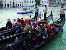 Turisti in visita a Venezia