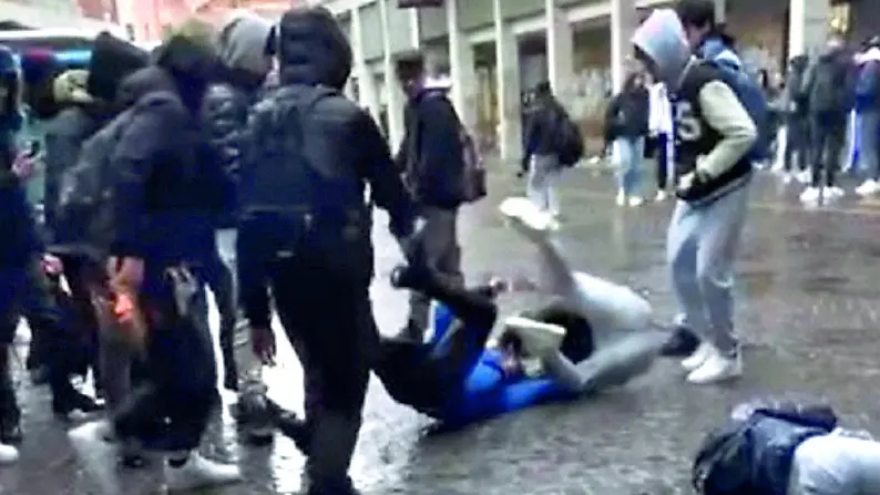 Una rissa davanti alla stazione delle corriere di Treviso, luogo non nuovo a episodi di questo genere