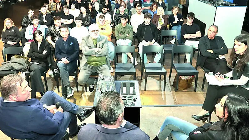 L’inizio del forum all’Arya’s sulla sicurezza a una settimana dall’omicidio di Castelfranco
