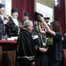 La consegna della laurea e del classico "tocco" a Velasco (Lasorte)