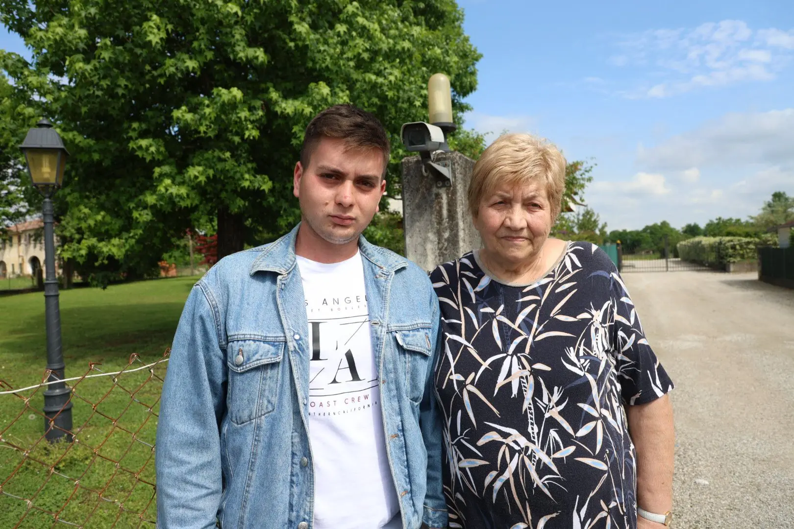 Nicola Basso con la nonna Mariella Michieletto