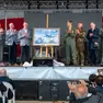 l maxipalco allestito all’interno dell’hangar 1 dove sono saliti tutti i comandanti ed ex americani ed italiani. Foto Petrussi
