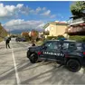 I carabinieri mentre rilevano l’incidente in via Erizzo a Crocetta
