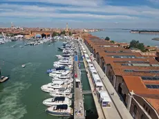Una parte della darsena del Salone Nautico di Venezia vista dall'alto (foto Matteo Tagliapietra/Interpress)