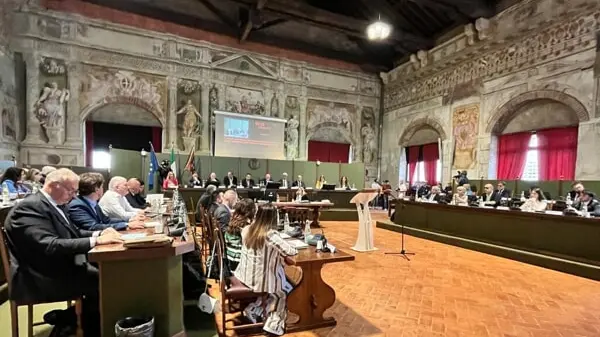 I banchi della maggioranza nel consiglio comunale di Treviso