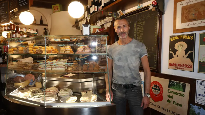 Luca De Checchi all’Antico Pallone di vicolo Rialto