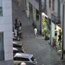 A terra in via Collalto una delle due ragazze appena colpita dal violento
