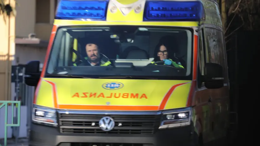 Sul Terraglio è intervenuta l'ambulanza del Suem