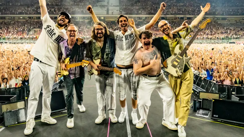I Pinguini Tattici Nucleari da sold out