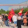 I lavoratori della Likum in sciopero allo stabilimento di Oderzo