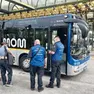 L'uomo si è accanito contro un bus della Mom