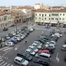La vista del parcheggio di piazza Vittoria dal Riccati