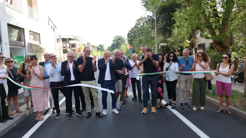 Viale Battisti cambia volto: 59 querce e nuove ciclabili per l’ingresso in città