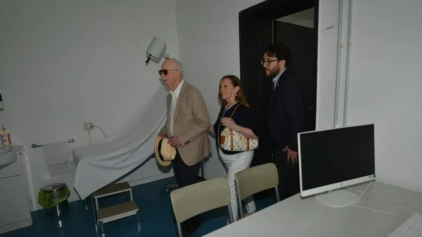 Un momento dell'inaugurazione dell'ambulatorio a Conegliano