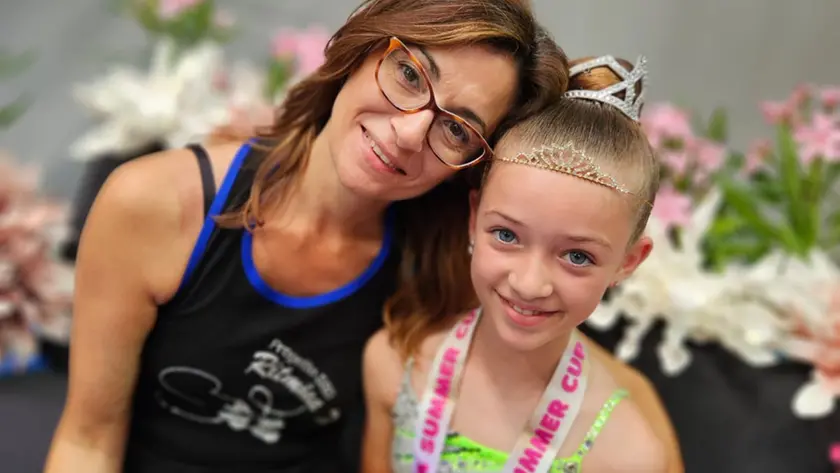 La direttrice tecnica di Progetto ritmica Ssd, Fabiana Gobbato, con Bice Boschiero