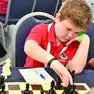 A sinistra, il piccolo Filip in azione ai Campionati italiani