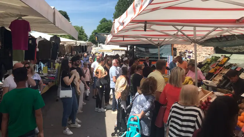 Più controlli al mercato di Treviso